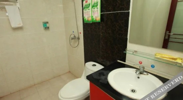 Jiuding Business Hotel, Boek Hotel Hotels in Chengdu met parkeren, Parkeren