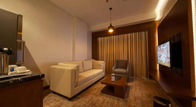 Suite junior Avenzel Hotel & Convention Cibubur