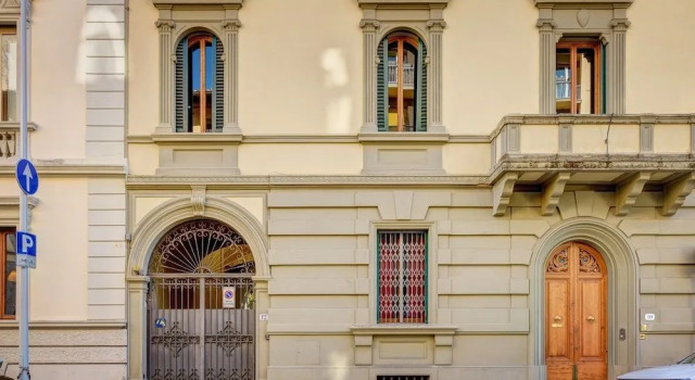 Giambologna Attic by Firenze Prestige