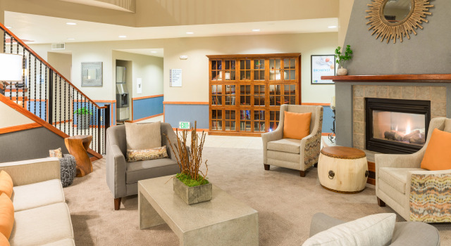 Holiday Inn Express Hotel & Suites Arcata/Eureka-Airport Area, an IHG Hotel, Buchen Sie Hotel McKinleyville Humboldt County