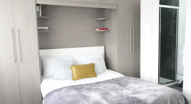 Grand Airport Ensuites