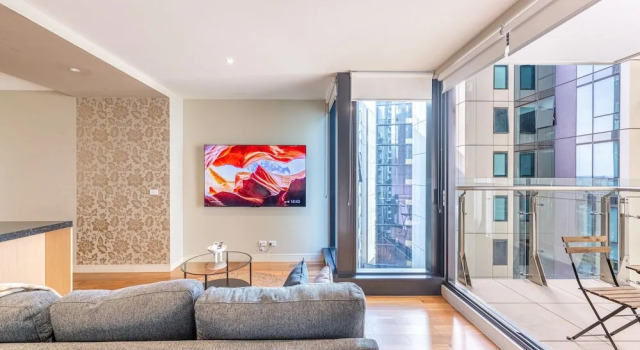 Апартаменты Deluxe Mollys Little Apartments