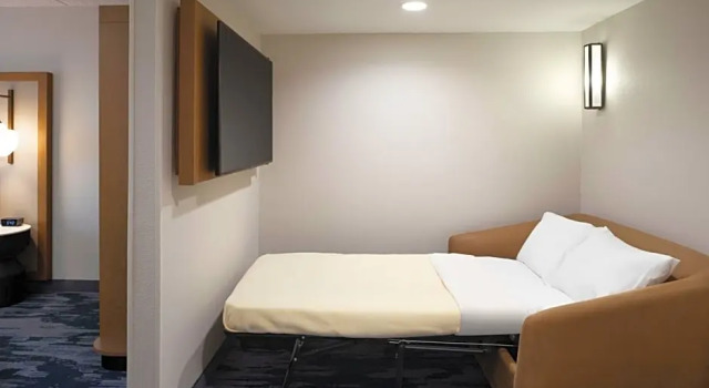 Четырёхместный люкс Fairfield Inn & Suites by Marriott Denver Southwest/Lakewood