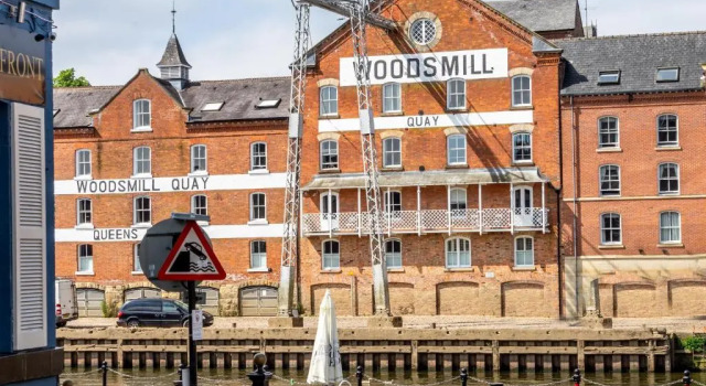 30 Woodsmill Quay, Забронировать Отель Йорк Северный Йоркшир, рядом с Церковь Св. Олафа