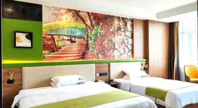 Трёхместный люкс Deluxe Xinjiayuan Hotel