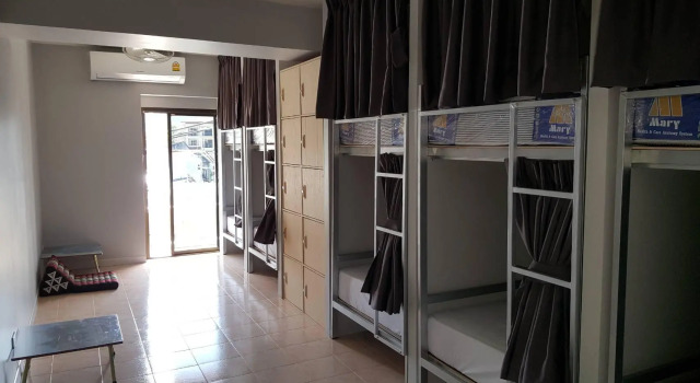 Кровать в общем номере (женский номер) The Lucky Kata Hostel
