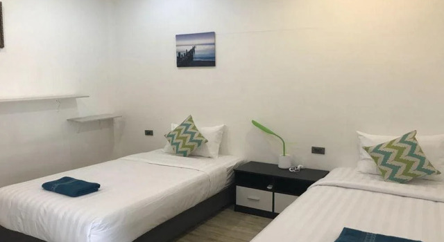 Pillow Hill Hotel, Забронировать Отель Бангсаре провинция Чонбури, рядом с Аквапарк Cartoon Network Amazone