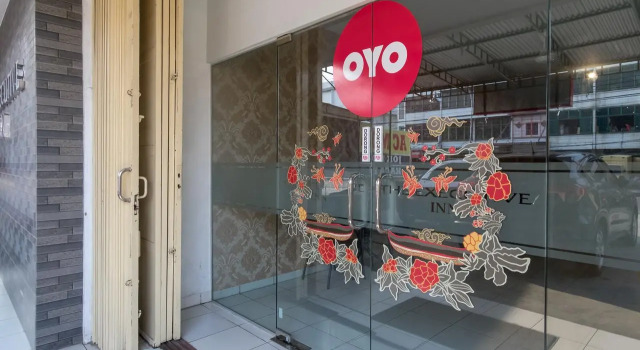 OYO 359 Executive Inn, Rezervovat Hotel Hotely v Medan s parkováním, Parkování