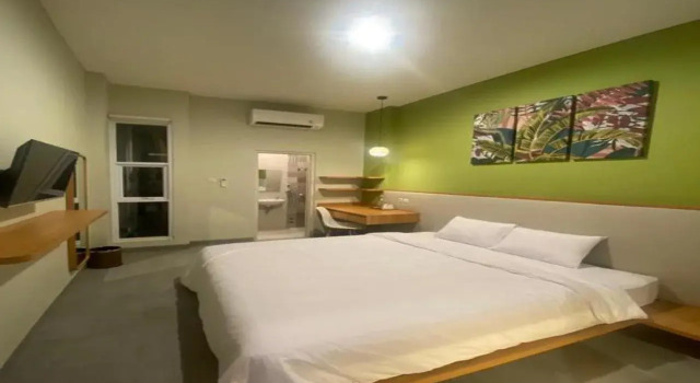 CASA CALMA HOTEL, Book Hotel Grogol Jakarta, near NEO SOHO