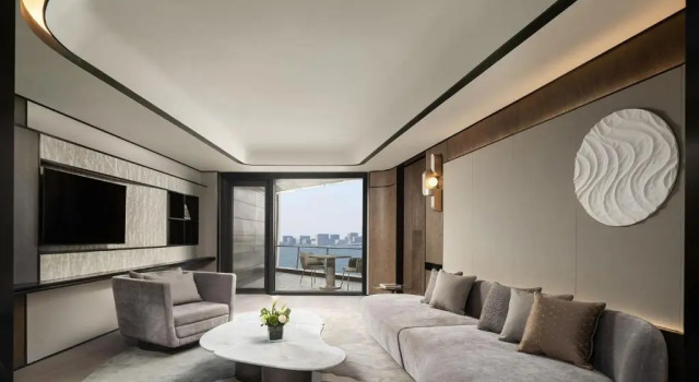 Двухместный полулюкс InterContinental Shanghai Harbour City by IHG