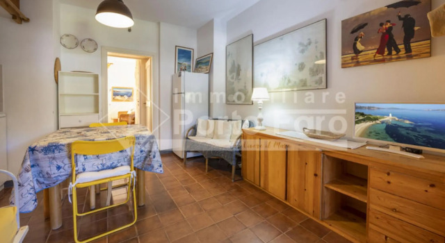 Apartment 38 faro - TWO ROOMS APARTMENT BY THE SEA-38F PORTO FARO, Забронировать Апартаменты/квартира Палау 