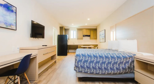 Номер Deluxe Palace Inn Blue Federal Road
