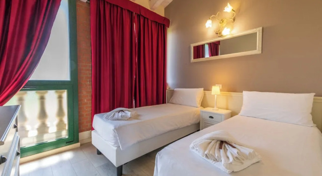 Люкс с 2 комнатами с балконом и с видом на озеро Bertoletta Village Apartments