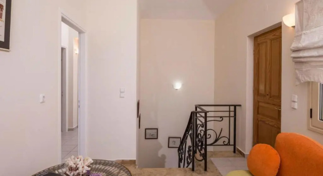Seaview Villa Sofia  Top destination, Забронировать Вилла Отели Кисамоса с парковкой, Парковка