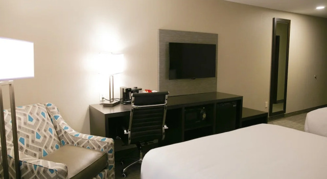 Четырёхместный номер Deluxe Berlin Encore Hotel & Suites