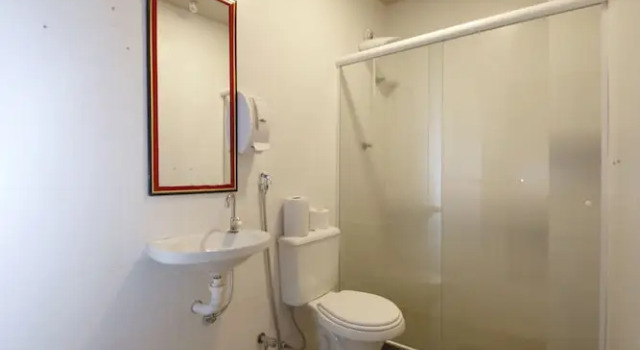 Кровать в общем номере (женский номер) Riocopa Hostel