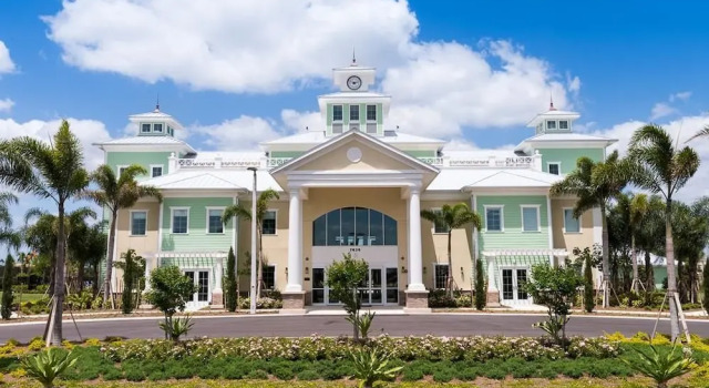 Reunion Magic 5 Bedroom Home with Private Pool and Spa, Prenota Resort Reunion Florida