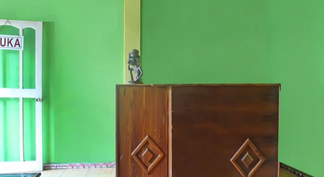 OYO 91721 Hotel Brenton, 예약 호텔 쿠팡 East Nusa Tenggara