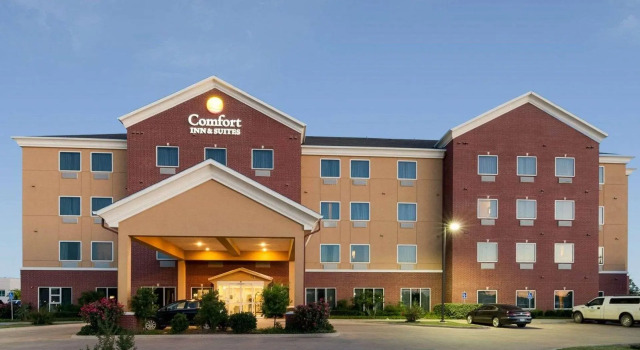 Номер Standard Comfort Inn & Suites Regional Medical Center
