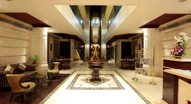 Pragati Manor, Prenota Hotel Hotel 4 stelle a Guwahati, 4*