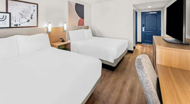 Четырёхместный номер Standard Spark By Hilton Woodbridge