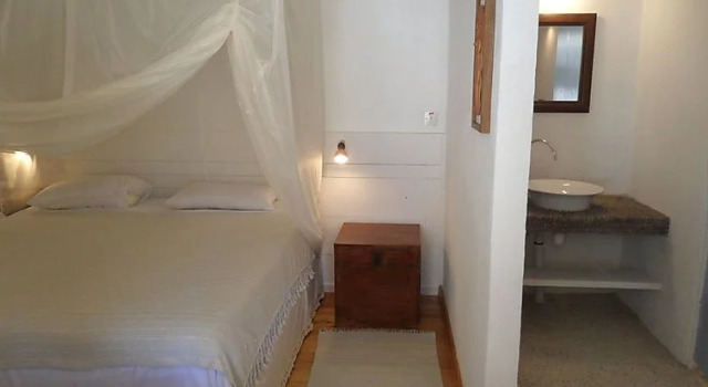 Vasilikos House, Book Hotel Hoteller i Tochni med pool, Swimmingpool