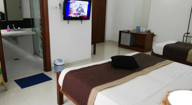 Anna Shanthi Villa