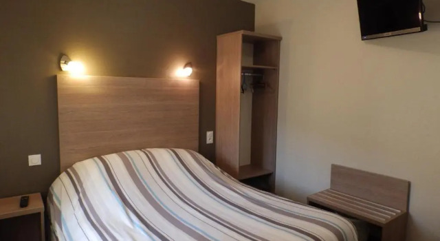 Двухместный номер Standard Logis Hôtel Restaurant Les Cévennes