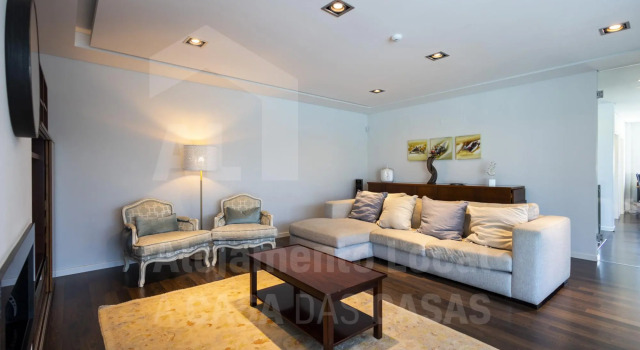 Aqua Villa by Acasadascasas, Book Villa Ericeira 