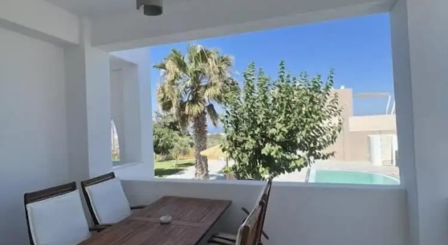Люкс Deluxe Santorini Villatzio Suites