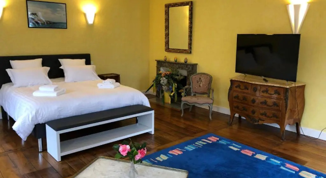 Château de Lannouan, Rezerwuj Hotel Hotele w Morbihan z basenem, Basen