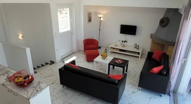 Xenos Villa 3 - Luxury Villa With Private Pool Near The Sea, Book Villa Hotels in Tigaki with a Pool, Swimming Pool