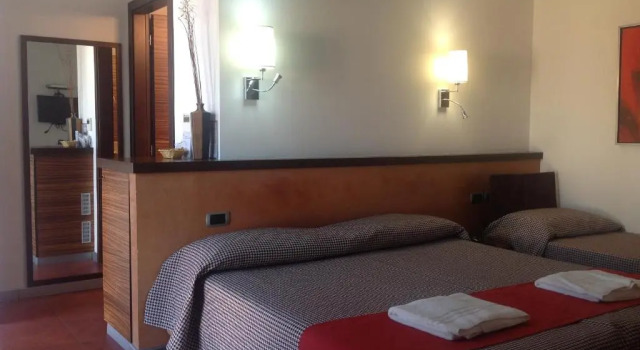 Трёхместный номер Standard Hotel Bed&Business