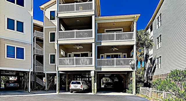 3 Bedroom Condo on Folly Beach, Забронировать Отель Отели Фоли-Бич 3 звезды, рядом с Пляжи острова Фолли, 3*