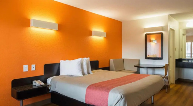 Номер Standard Motel 6-Savannah, GA - Midtown