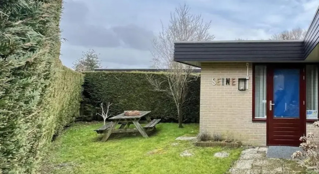 Коттедж Bungalow for 4 People in Wildrijk