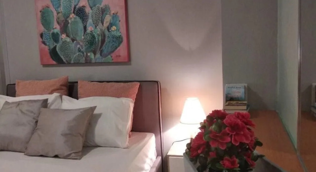 Ellie's Cozy Apartment, Забронировать Апартаменты/квартира Неос-Космос Афины, рядом с Холм Филопаппос