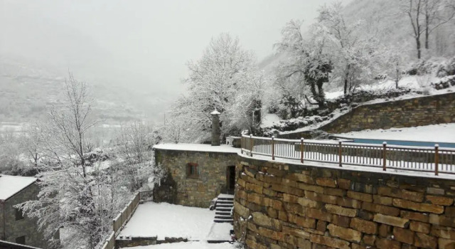 Hotel Rural El Portón de Murillo, Book Hotel Hotels in Aragon with Parking, Parking