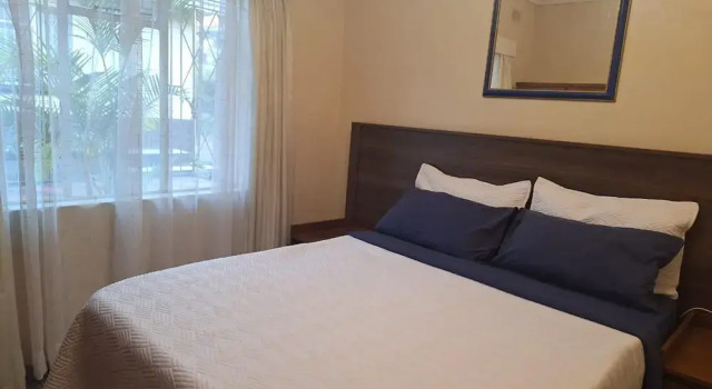 Cottage Sleeps 4 With Pool