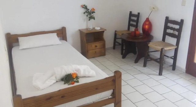 Апартаменты Sirocco Apartments