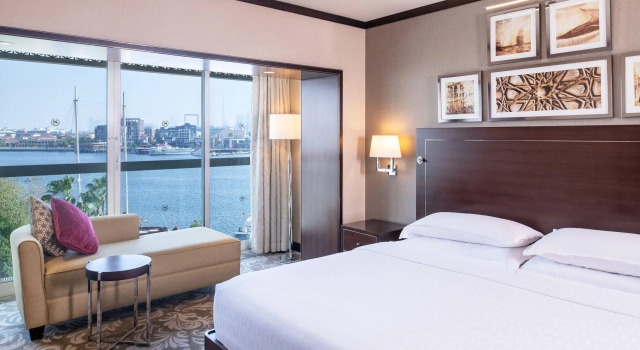Двухместный номер Deluxe с видом на воду Sheraton Dubai Creek Hotel & Towers