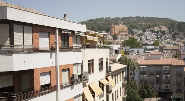 SurTrip Apartamentos - San Anton, Забронировать Апартаменты/квартира Отели Гранады с парковкой, рядом с Парк Фредерико Гарсия Лорки, Парковка