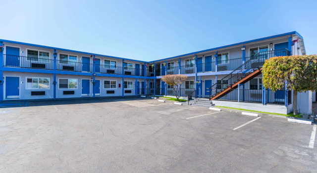 SureStay Hotel by Best Western Seaside Monterey