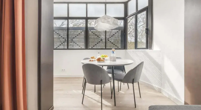 Comfy Apartment by Olala Homes
