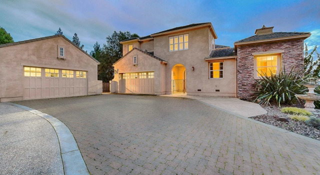 Spacious Santa Rosa House by RedAwning, 예약 휴가용 주택 샌타로자 Wine Country - Northern California