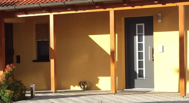 Caro's Ferienwohnung, Rezerwuj Hotel Nuedlingen Rhön