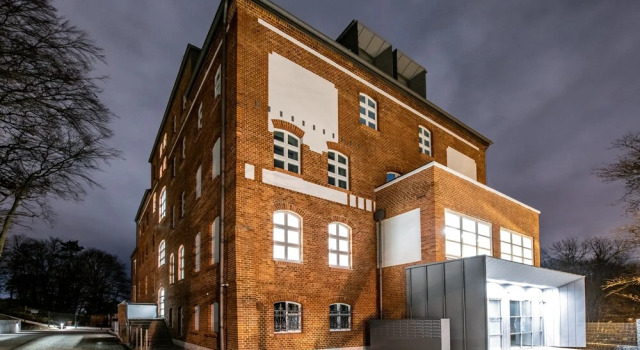 Gdanski Harward, Varaa Hotelli Gdańsk Pommeri
