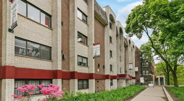 Fun Location Studio Apt near Boystown Best Price! OD8