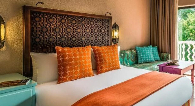 Avani Victoria Falls Resort