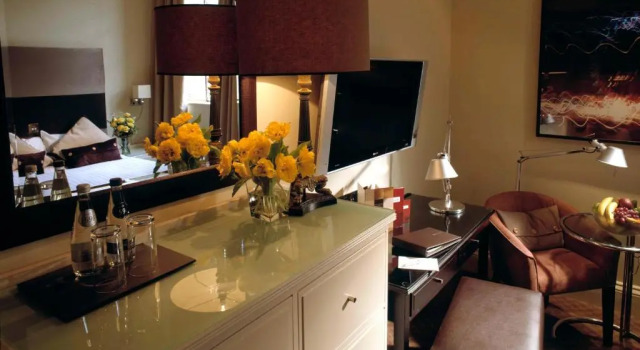 Двухместный номер Standard London Bridge Hotel